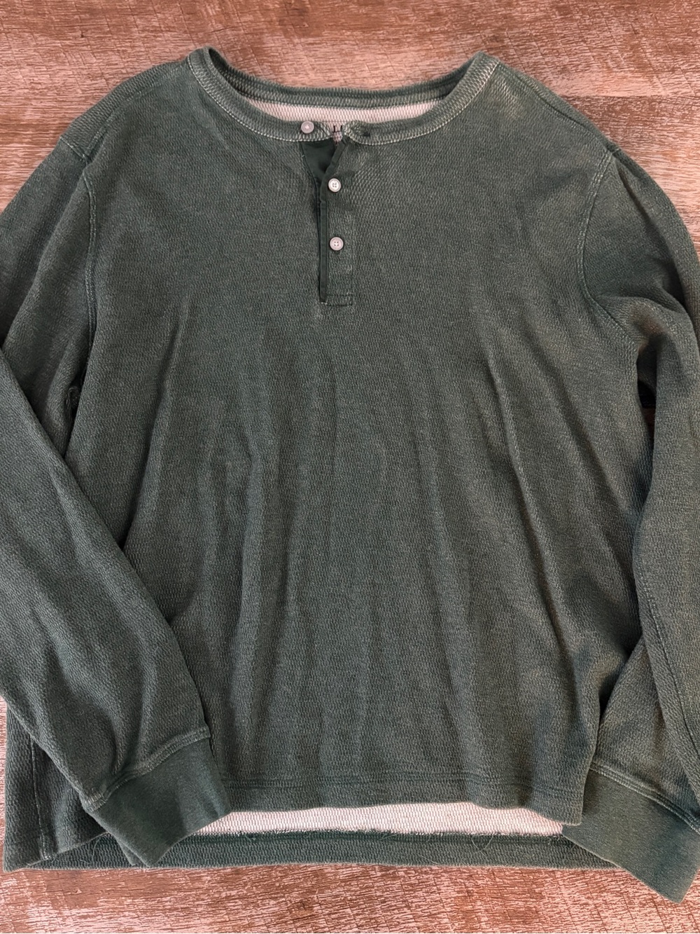 L.L. Bean Men's Dark Green Long-Sleeve Henley